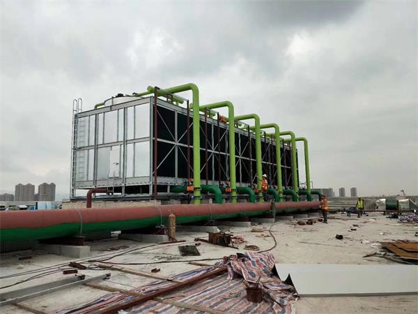 冷卻塔維修的工作內(nèi)容,冷卻塔減速機(jī)維修